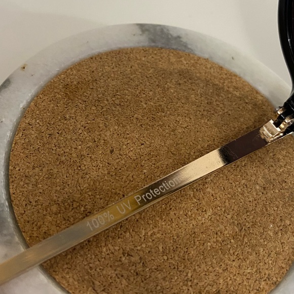 100% UV protection, round sunglasses - Picture 4 of 5